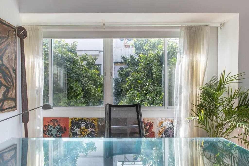 Lujoso Apartamento Con Patio En Triana Sevilla Buitenkant foto